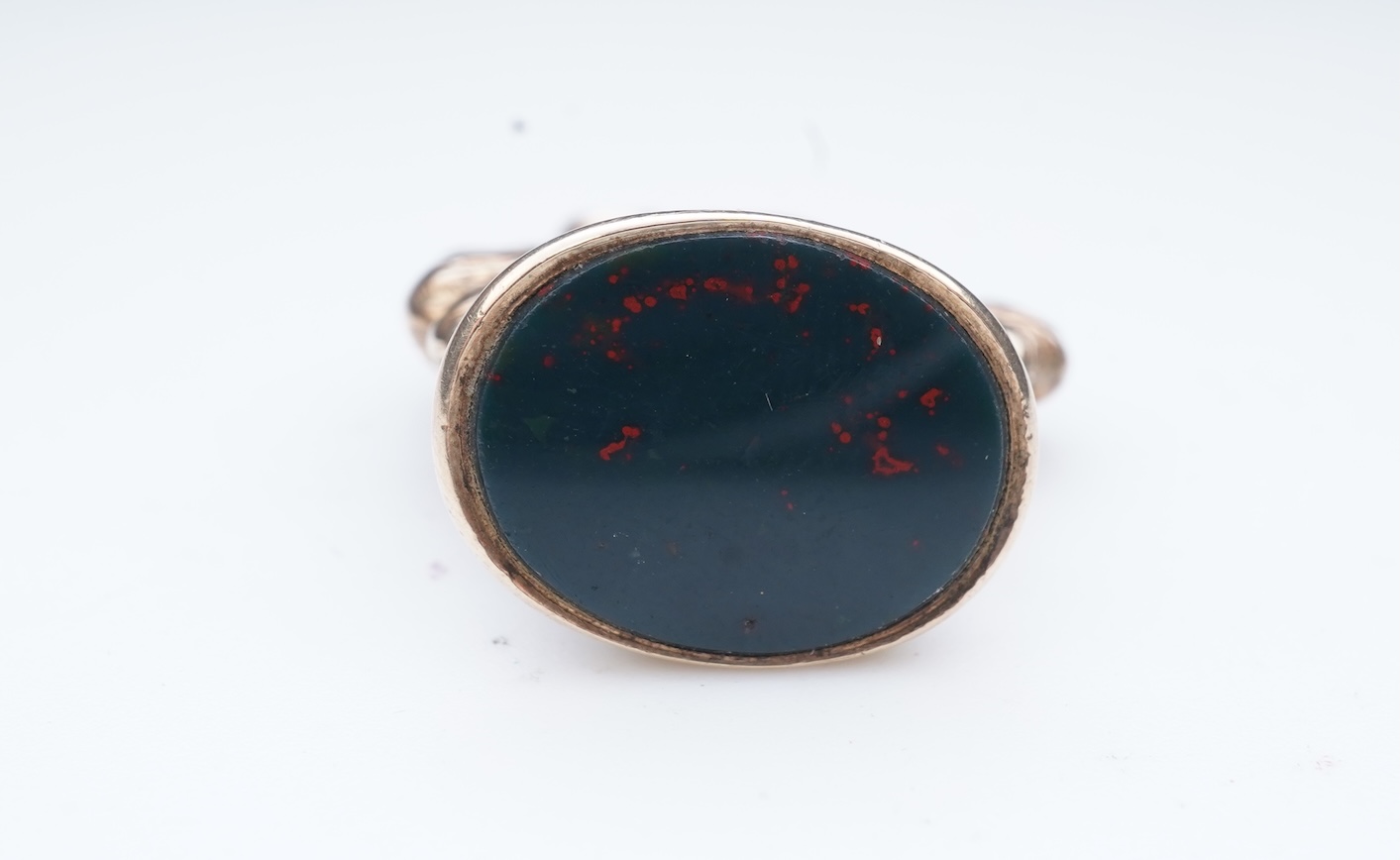 A gold and bloodstone fob seal, late 19th century